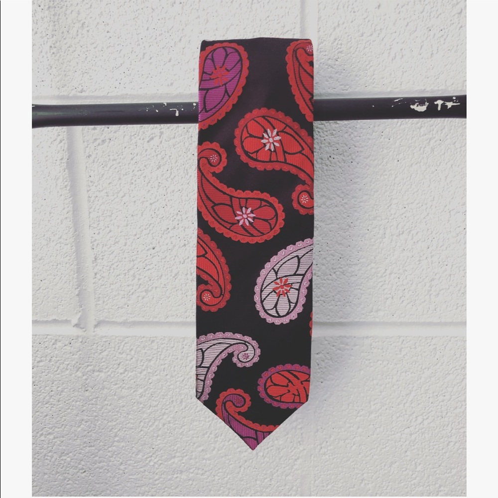 Atlas Design paisley print tie